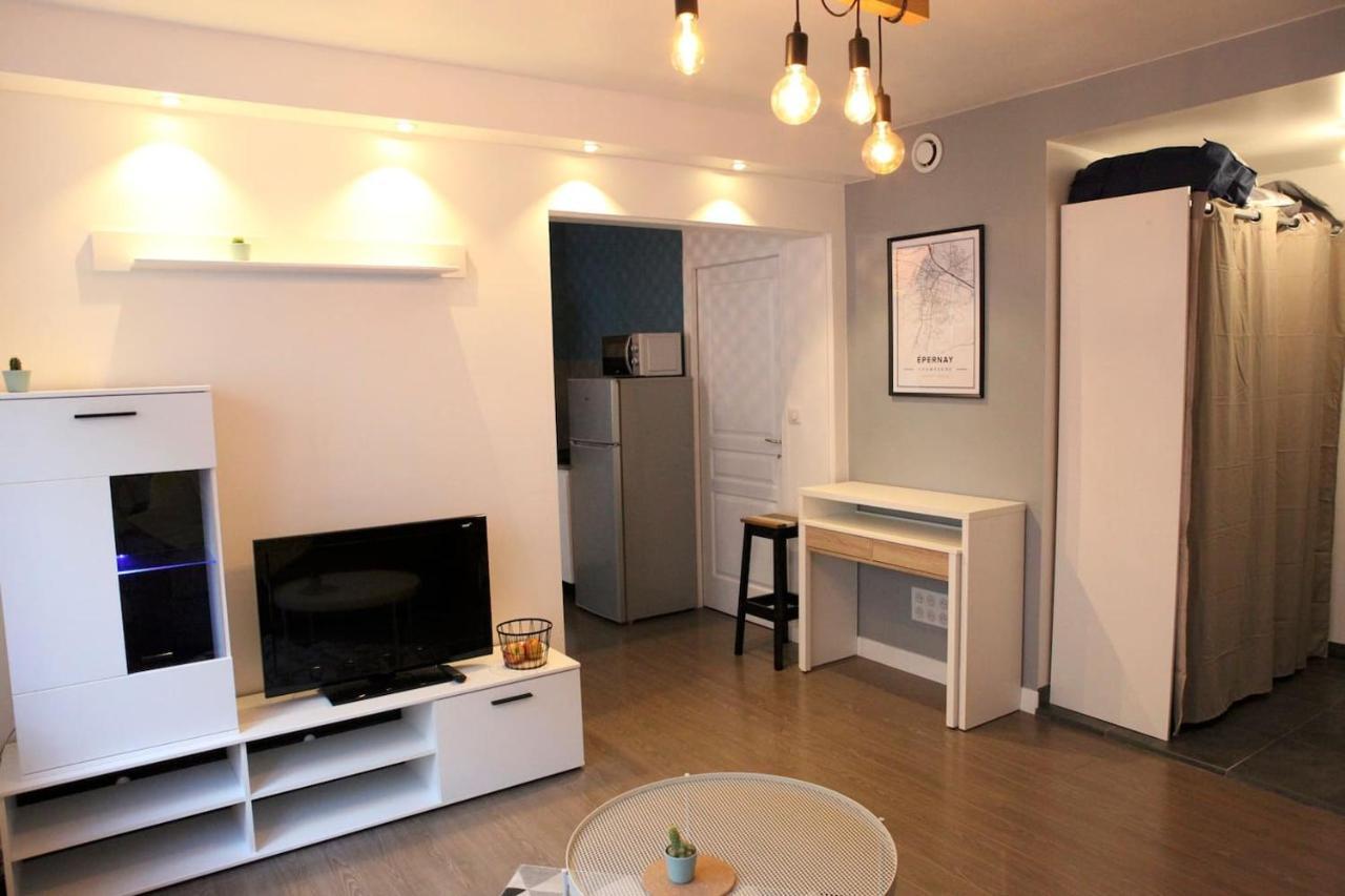 Studio Hyper Centre Ville Epernay - Champagne מראה חיצוני תמונה